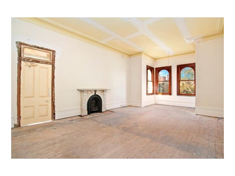 18 Shaw Street, Petersham NSW 2049