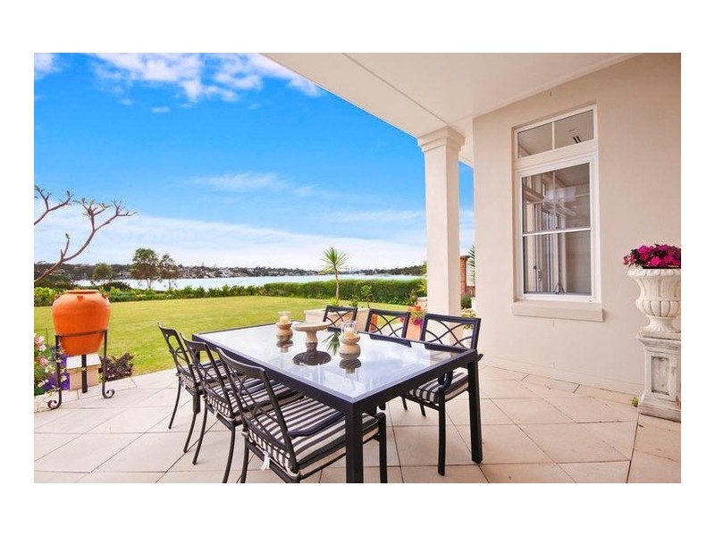 93 Peninsula Drive, Breakfast Point NSW 2137