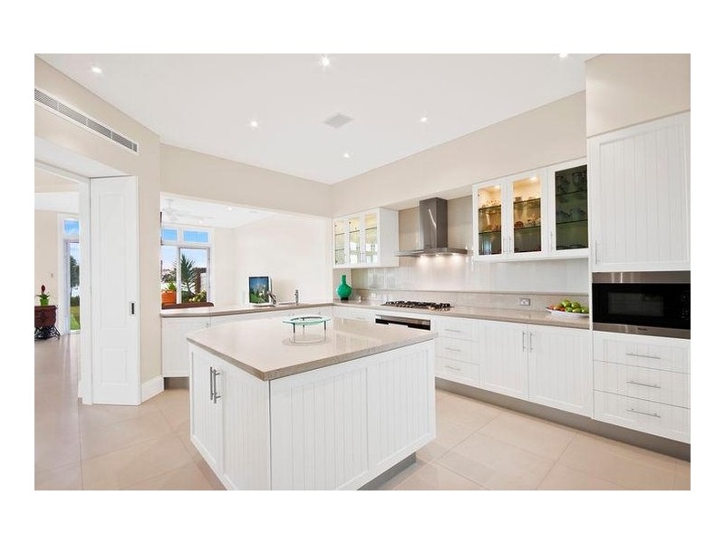 93 Peninsula Drive, Breakfast Point NSW 2137