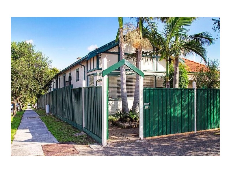 125 Duntroon Street, Hurlstone Park NSW 2193