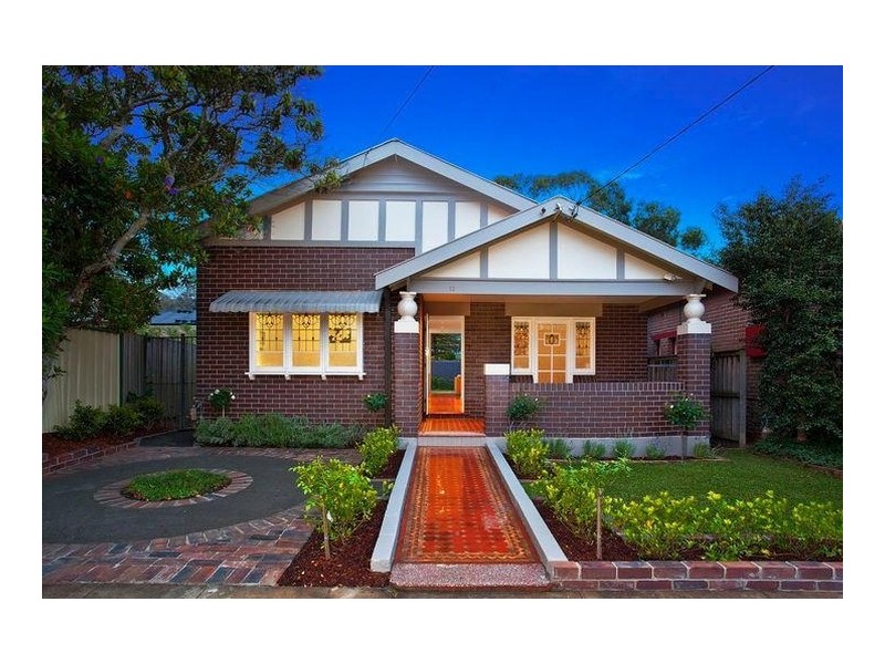 12 Boronia Avenue, Russell Lea NSW 2046