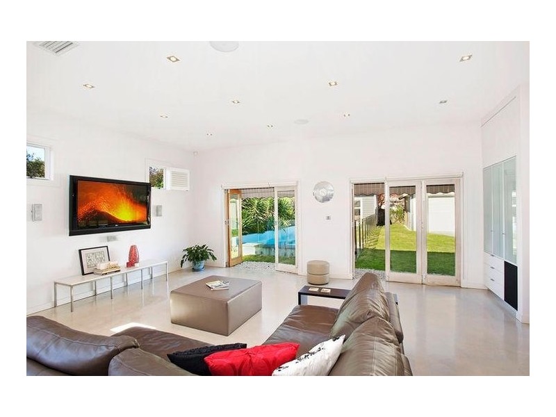 102 Waratah Street, Haberfield NSW 2045