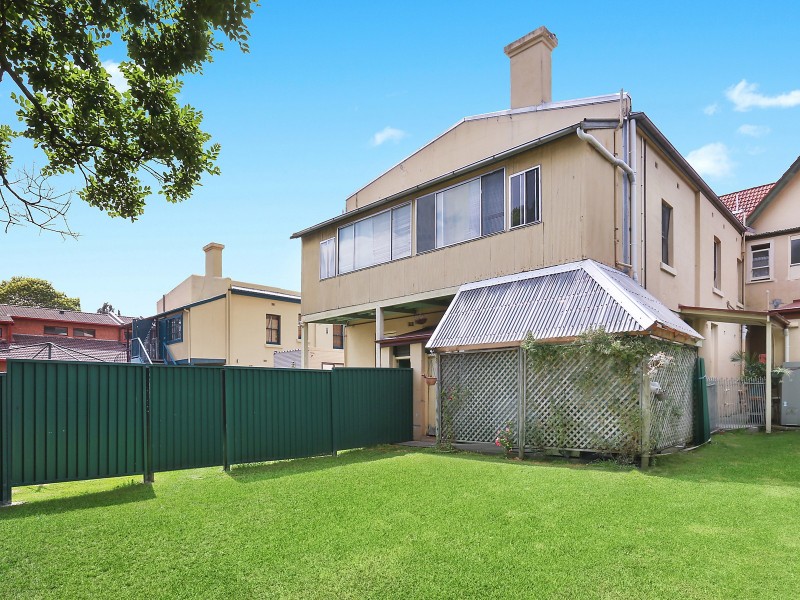 225A Bridge Road, Glebe NSW 2037