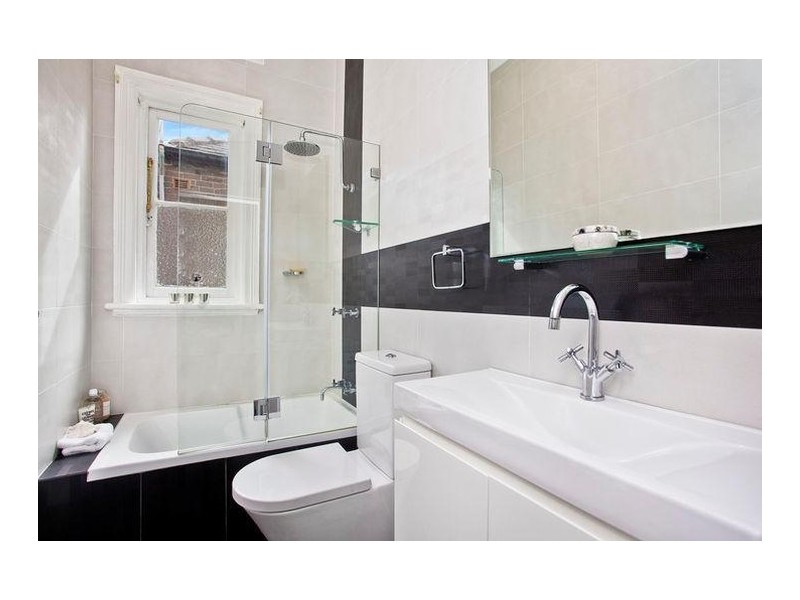 136 Ewart Street, Dulwich Hill NSW 2203