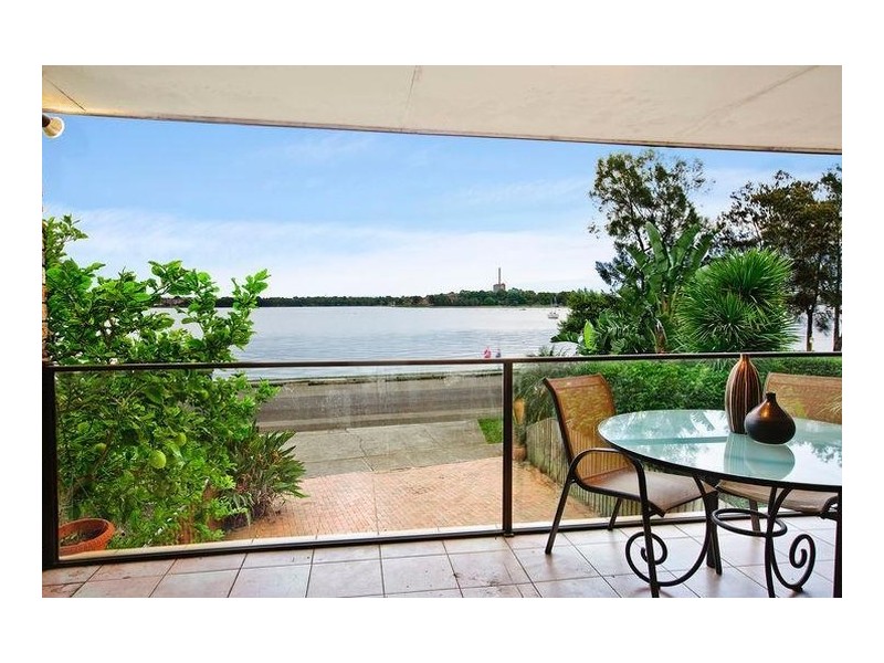 42 Wymston Parade, Wareemba NSW 2046