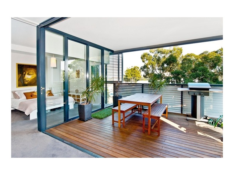 303/5 Sterling Circuit, Camperdown NSW 2050