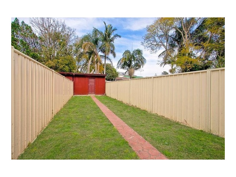 122 Campbell Street, St Peters NSW 2044