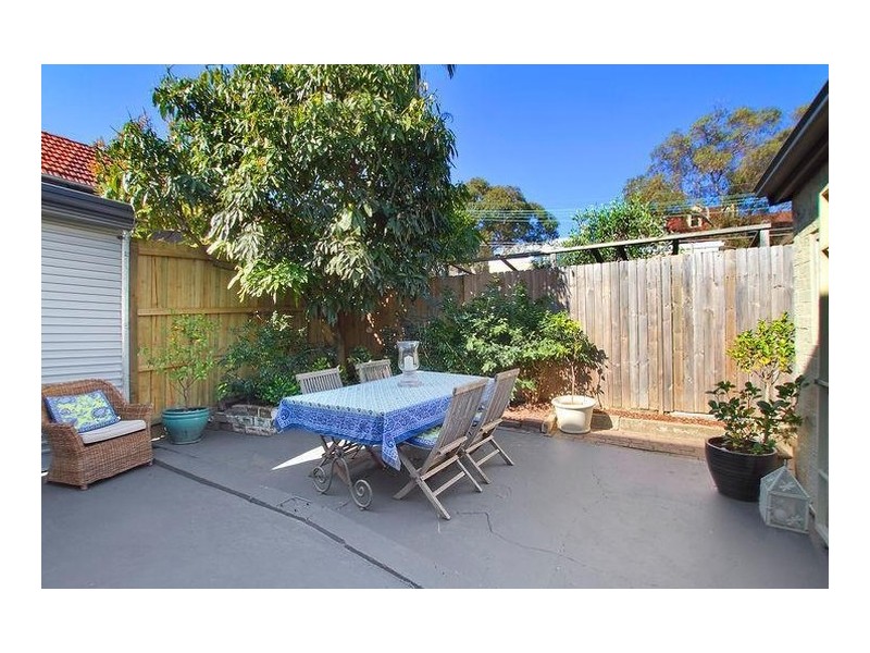 3 Railway Avenue, Stanmore NSW 2048