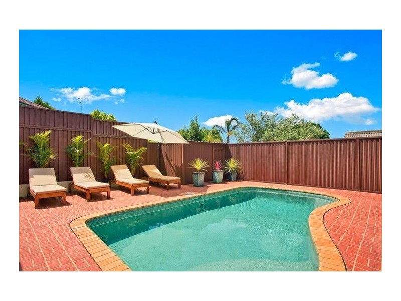 6 Woodlawn Avenue, Earlwood NSW 2206