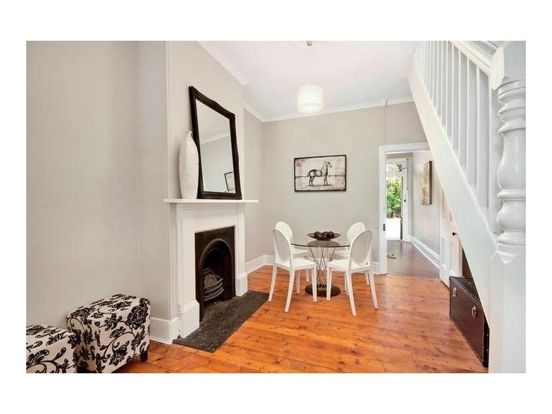 16 Whitehorse Street, Newtown NSW 2042