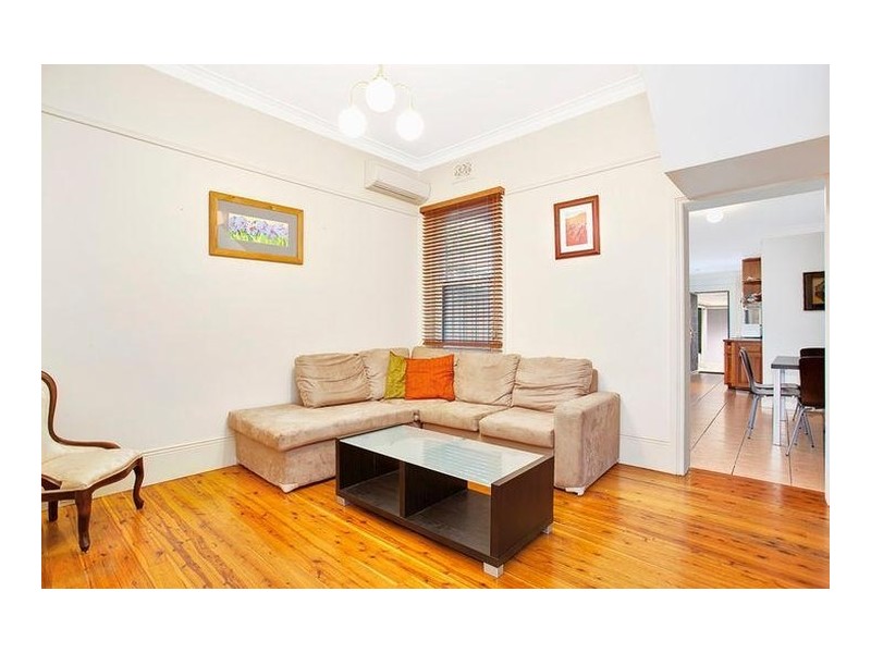 28 Colbourne Avenue, Glebe NSW 2037