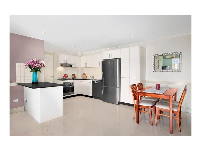 8/9 Grosvenor Street, Croydon NSW 2132
