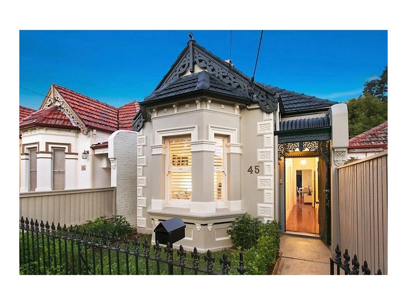 45 Gould Avenue, Lewisham NSW 2049
