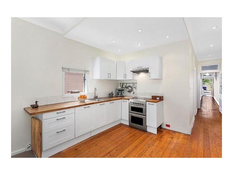 8 Neville Street, Marrickville NSW 2204