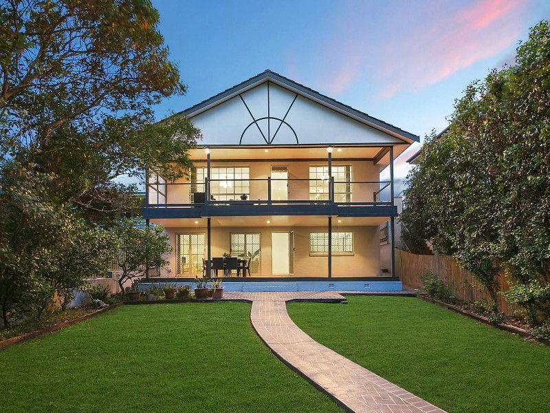 37 Waterside Crescent, Earlwood NSW 2206