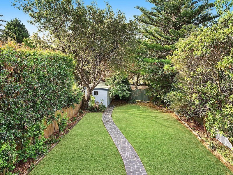 37 Waterside Crescent, Earlwood NSW 2206