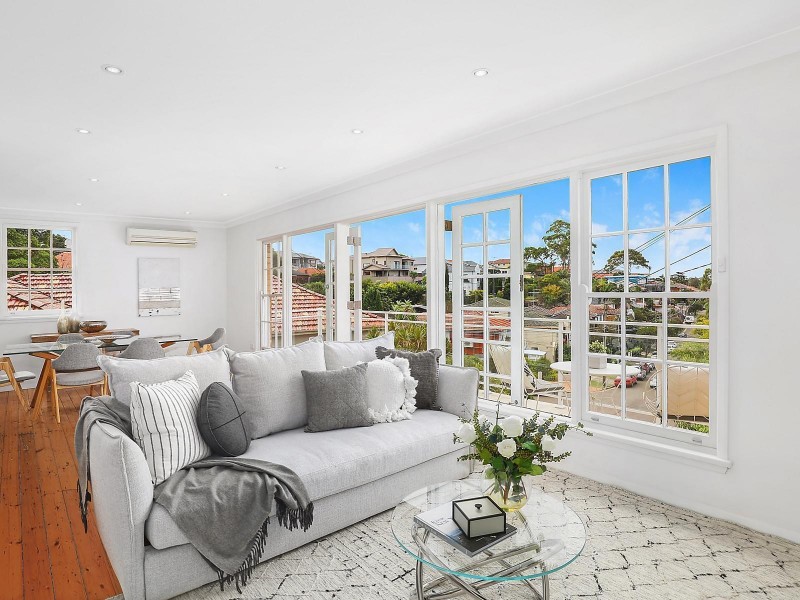 22 Paris Avenue, Earlwood NSW 2206