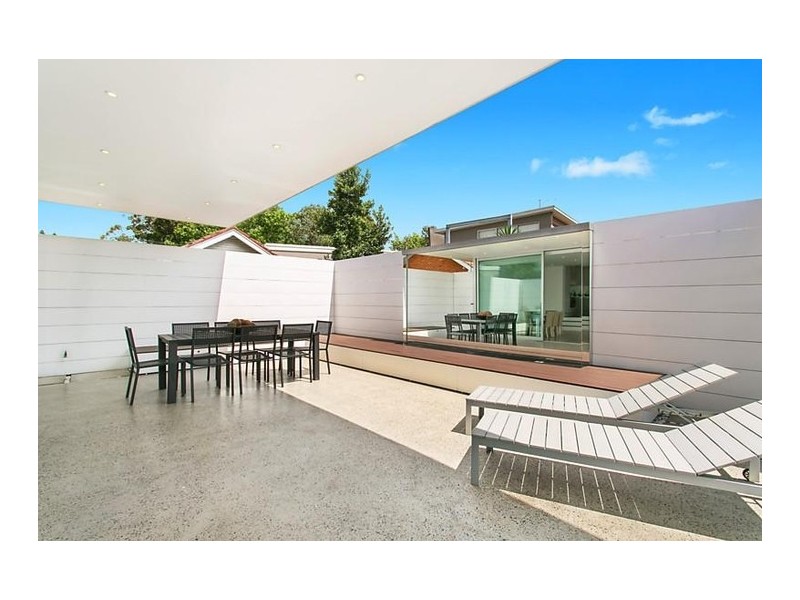14 Noble Street, Rodd Point NSW 2046