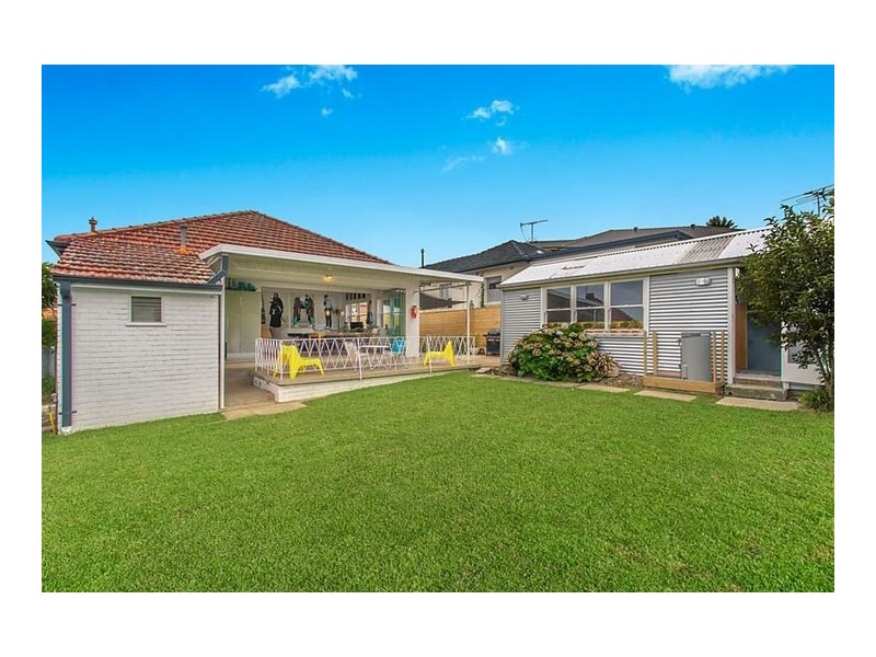 9 Wyatt Avenue, Earlwood NSW 2206