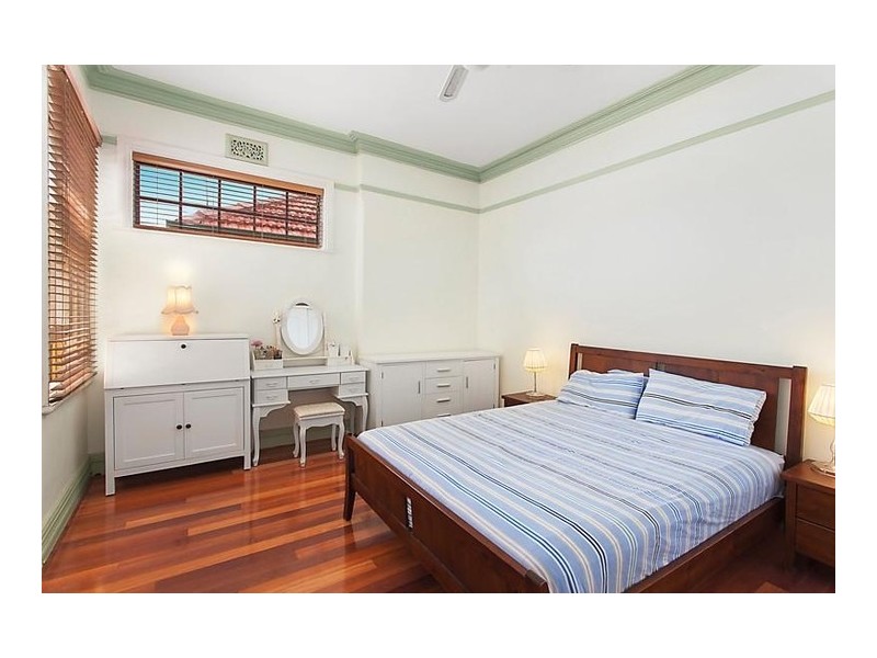 8 Thorby Avenue, Leichhardt NSW 2040
