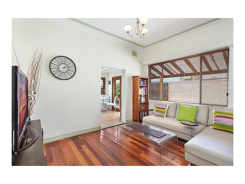8 Thorby Avenue, Leichhardt NSW 2040