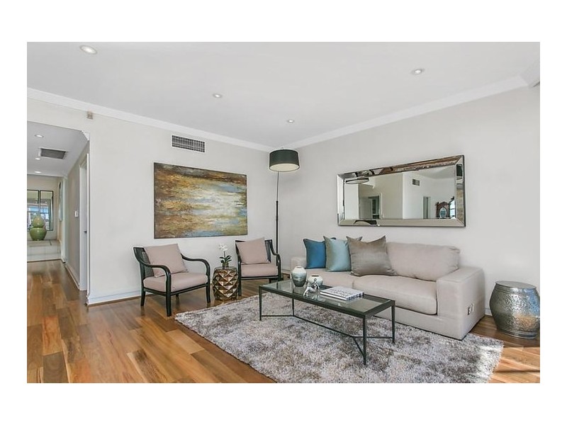 2/20 Walton Crescent, Abbotsford NSW 2046