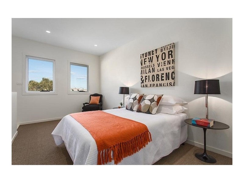 16A Rochford Street, Erskineville NSW 2043