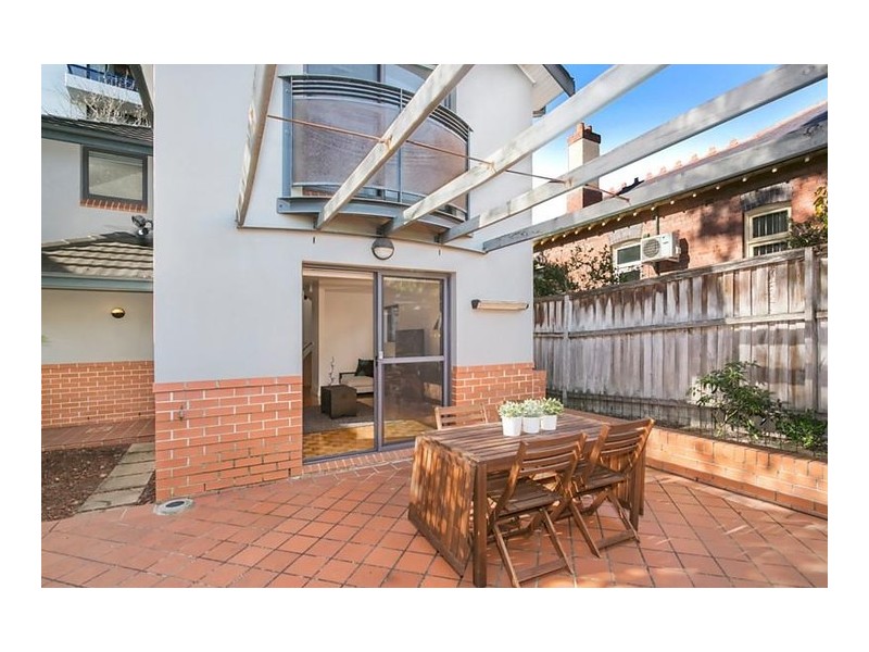2/15A Cambridge Road, Drummoyne NSW 2047
