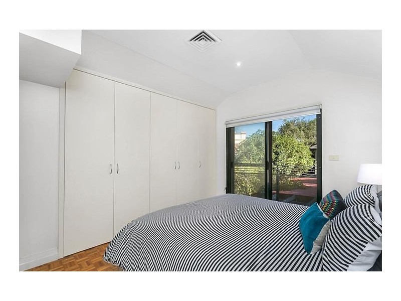2/15A Cambridge Road, Drummoyne NSW 2047