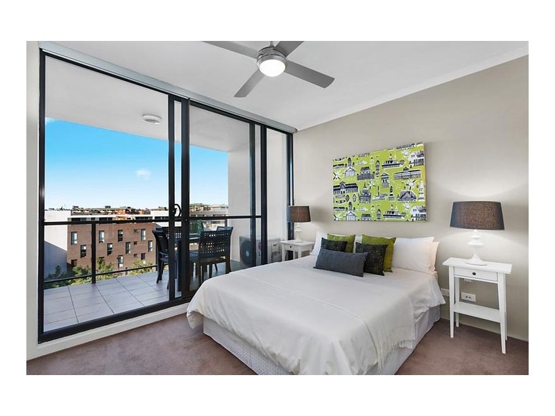 637/221 Sydney Park Road, Erskineville NSW 2043