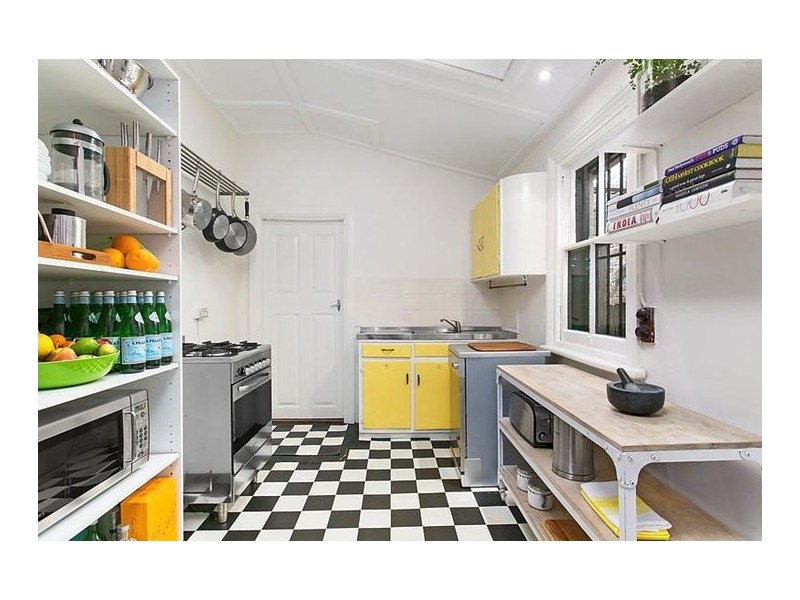 39 Augustus Street, Enmore NSW 2042