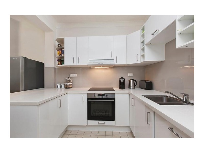 9 Council Street, St Peters NSW 2044