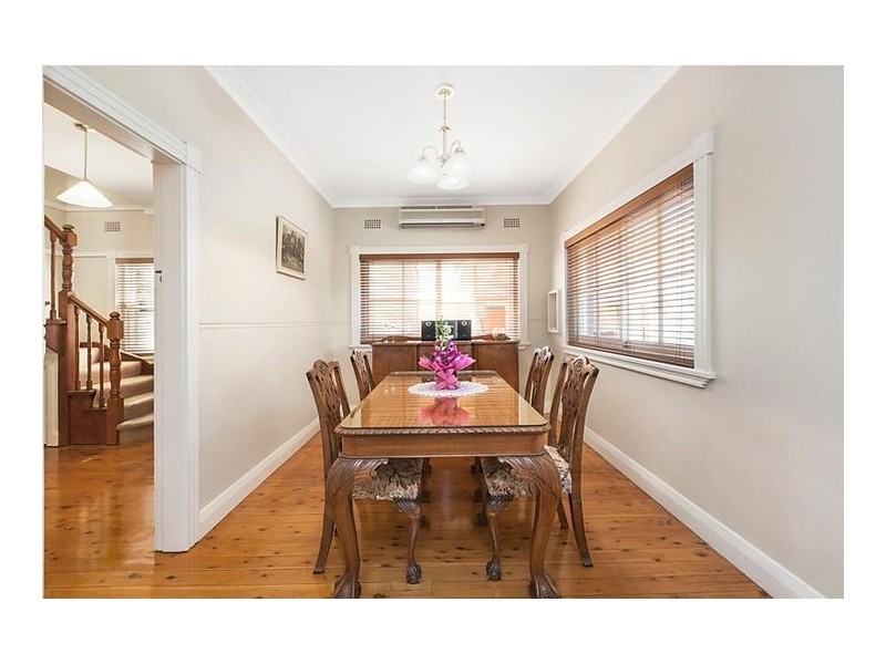 22 Duchess Avenue, Rodd Point NSW 2046