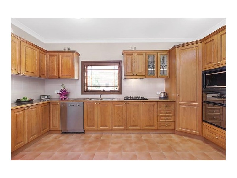 22 Duchess Avenue, Rodd Point NSW 2046