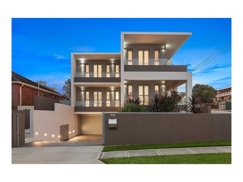 30 Elphinstone Street, Cabarita NSW 2137