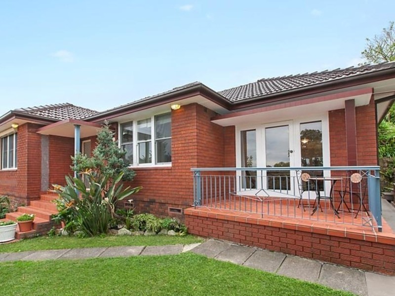 39 Banks Road, Earlwood NSW 2206