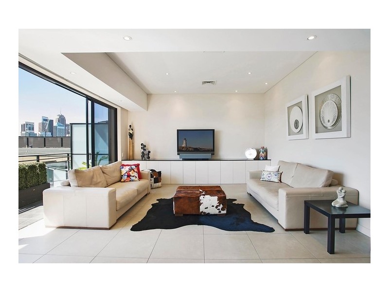 E1005/26 Point Street, Pyrmont NSW 2009