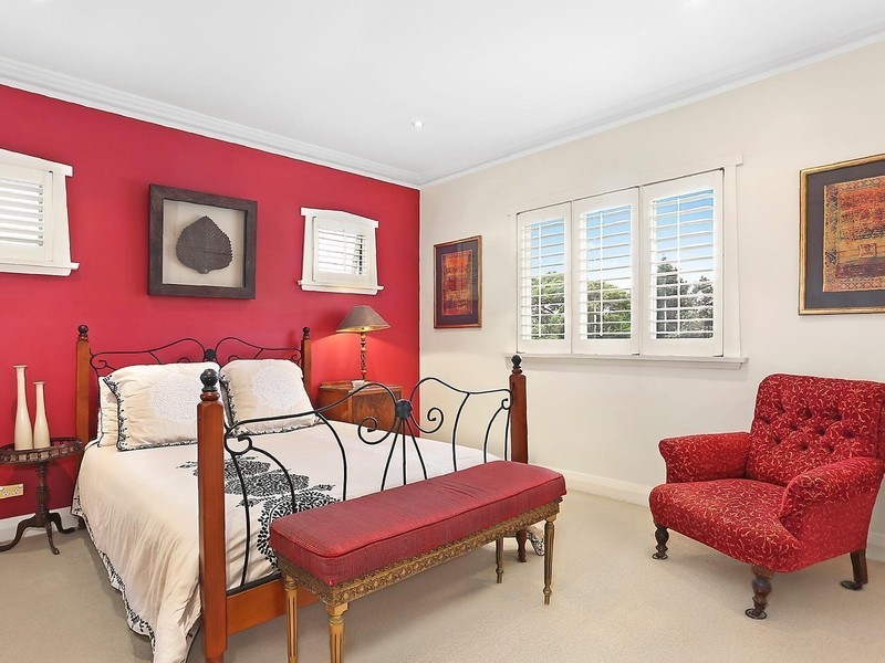 14 Undine Street, Russell Lea NSW 2046