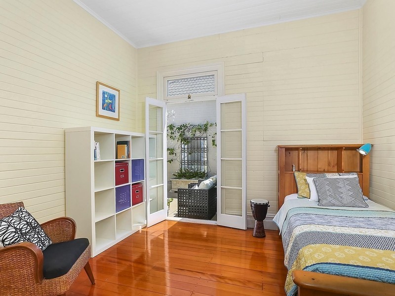 30 Mackenzie Street, Leichhardt NSW 2040