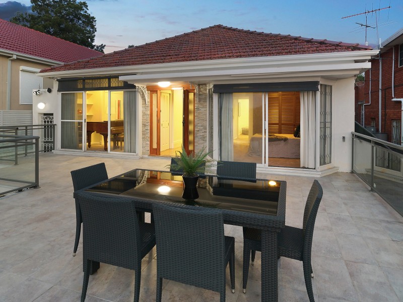 31 Bramston Avenue, Earlwood NSW 2206