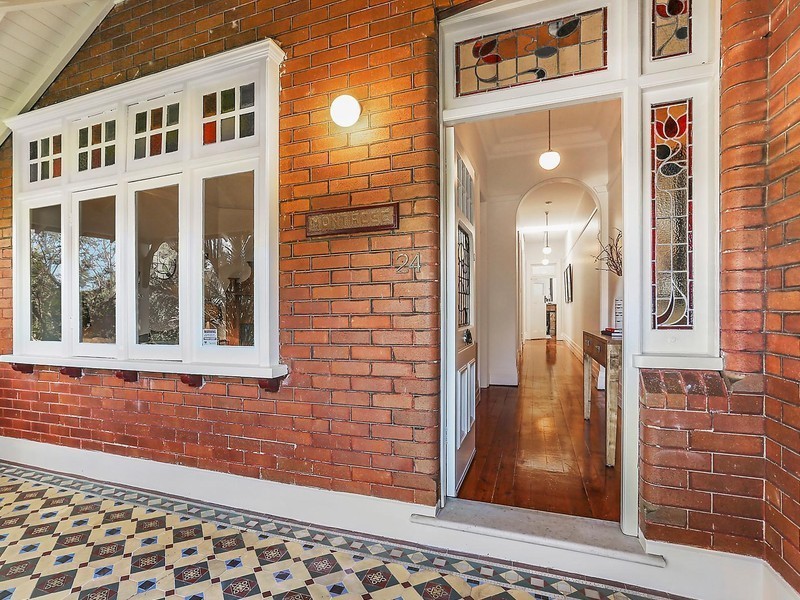 24 Gould Avenue, Lewisham NSW 2049