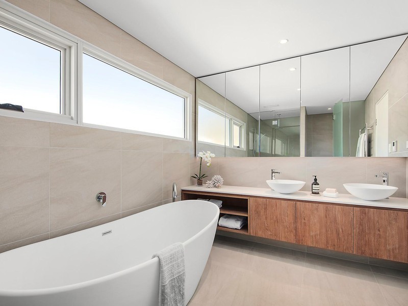 6A Coneill Place, Forest Lodge NSW 2037