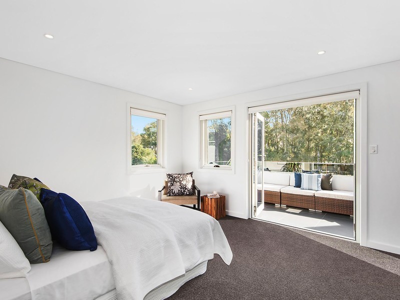 6A Coneill Place, Forest Lodge NSW 2037