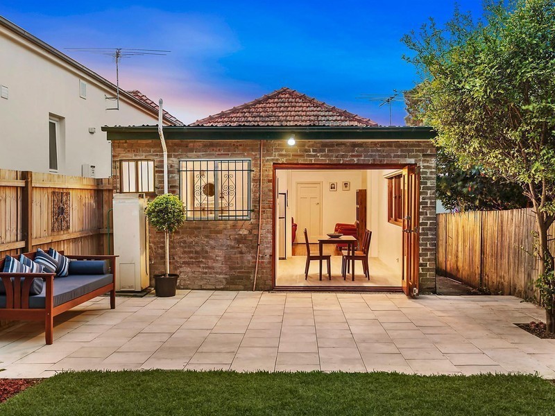 15 Pile Street, Dulwich Hill NSW 2203