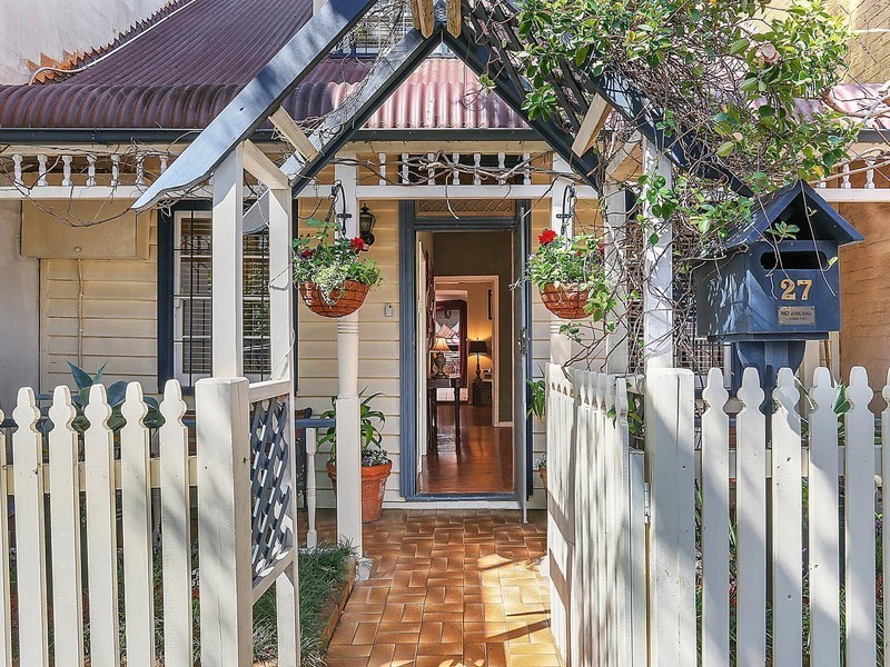 27 Edward Street, Darlington NSW 2008