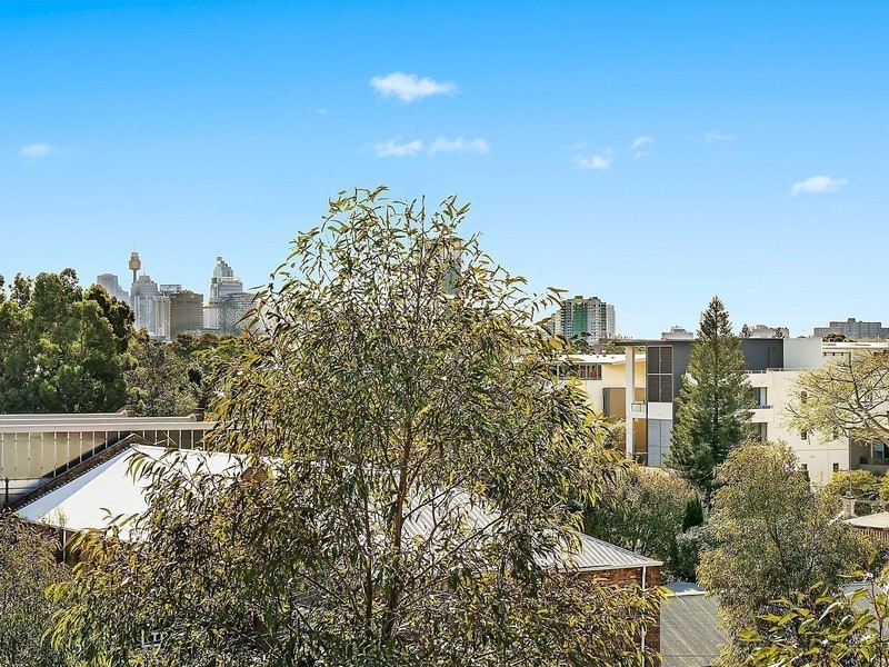 99/2 Coulson Street, Erskineville NSW 2043