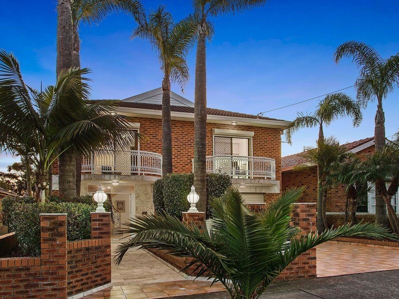 13 View Street, Earlwood NSW 2206