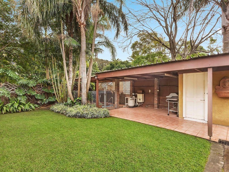 5 Minogue Crescent, Forest Lodge NSW 2037