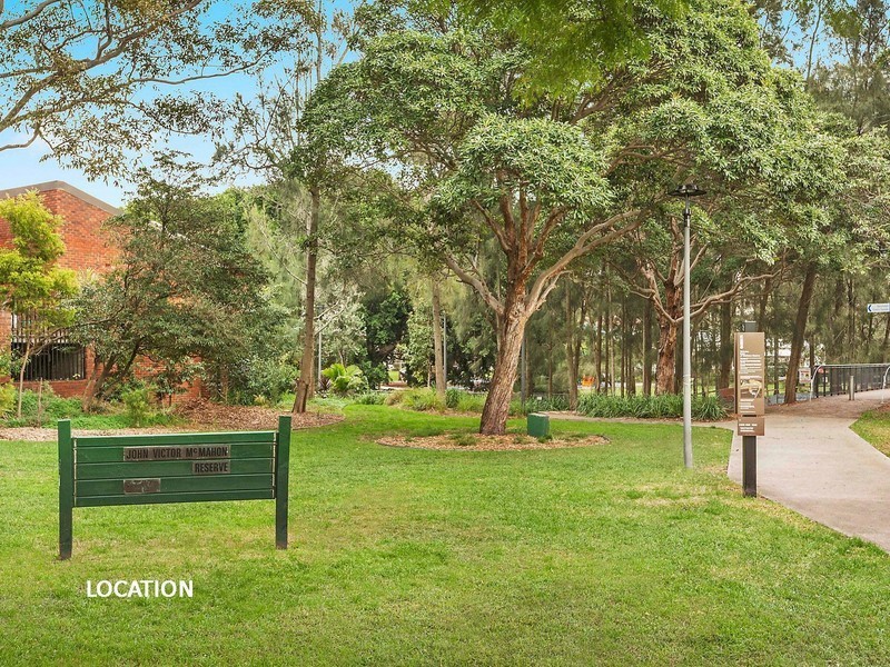 5 Minogue Crescent, Forest Lodge NSW 2037