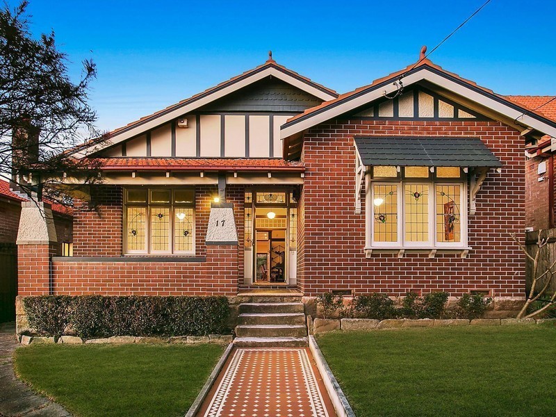 17 Lansdowne Street, Bardwell Valley NSW 2207